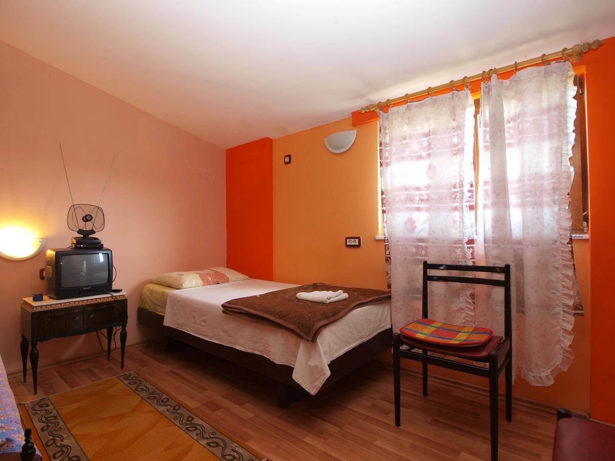 Apartments Slavica 382 Πούλα Εξωτερικό φωτογραφία